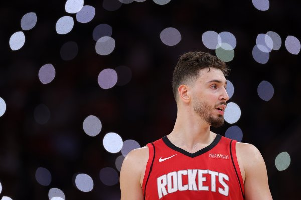 股天下配资官网 难评……申京33分生涯纪录 外加16板6助3断1帽 绝杀机会离谱偏出